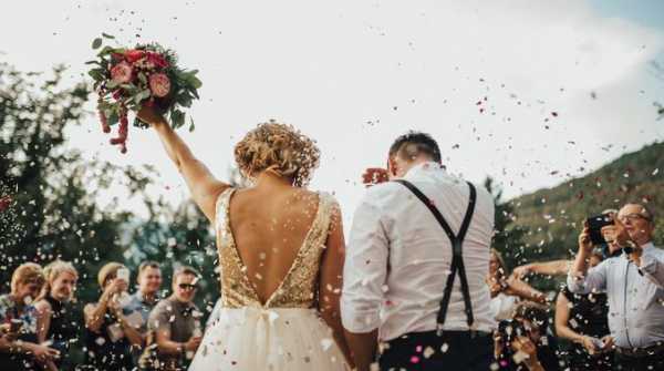 В каком месяце лучше жениться: народные приметы и суеверия